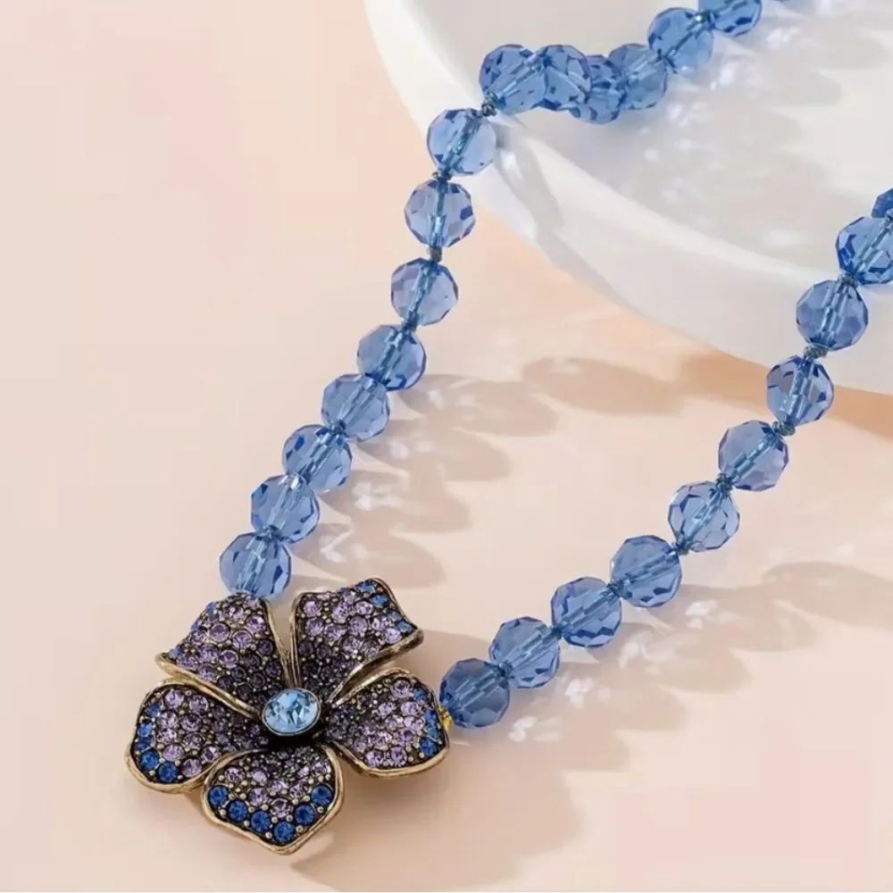 💜 Elegant Blue and Purple Crystal Floral Necklace 💜